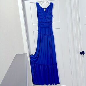 NWOT Sangria maxi long dress 95% rayon 5% spandex size M